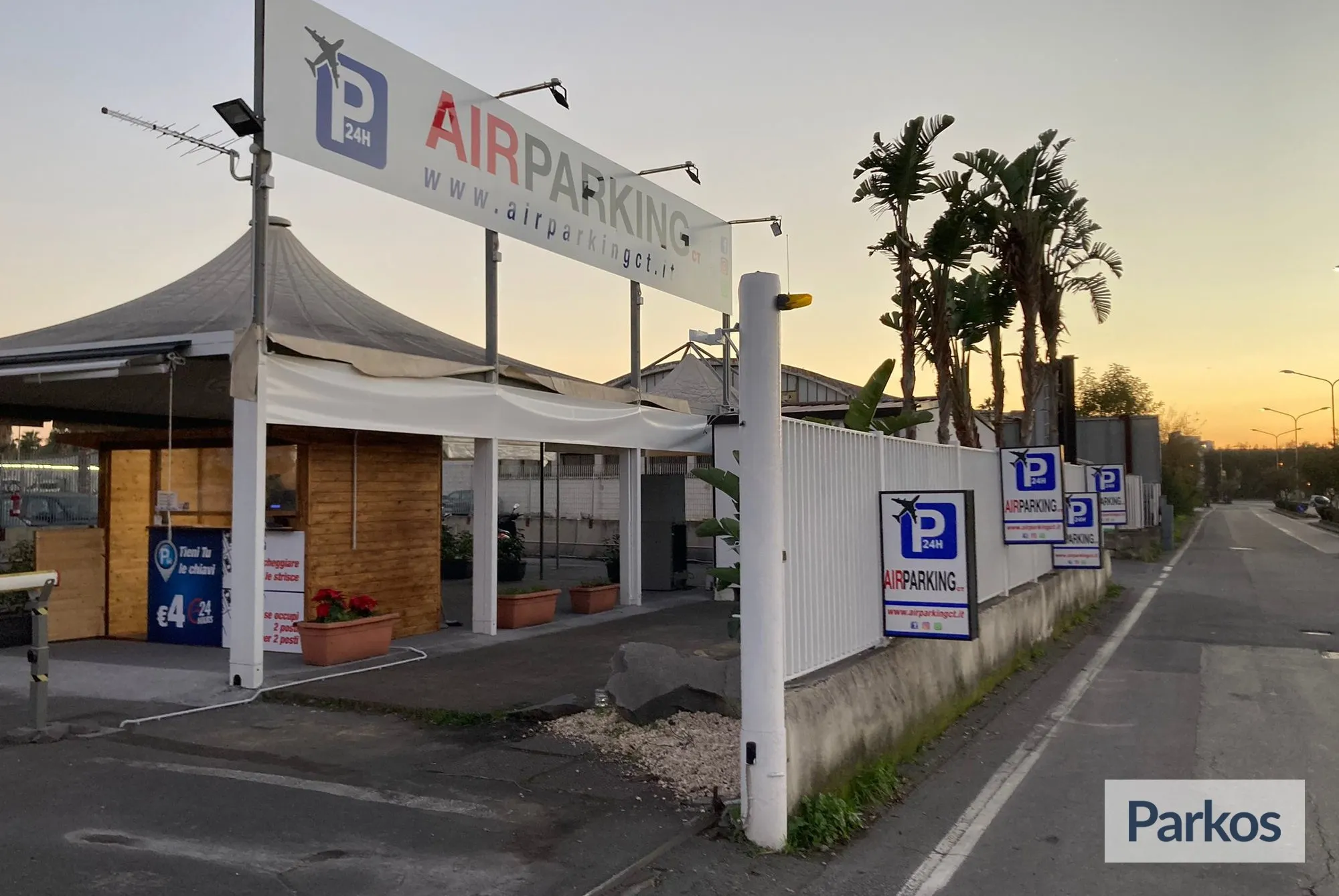 Air Parking CT (Paga online) - Parcheggio Aeroporto Catania - picture 1