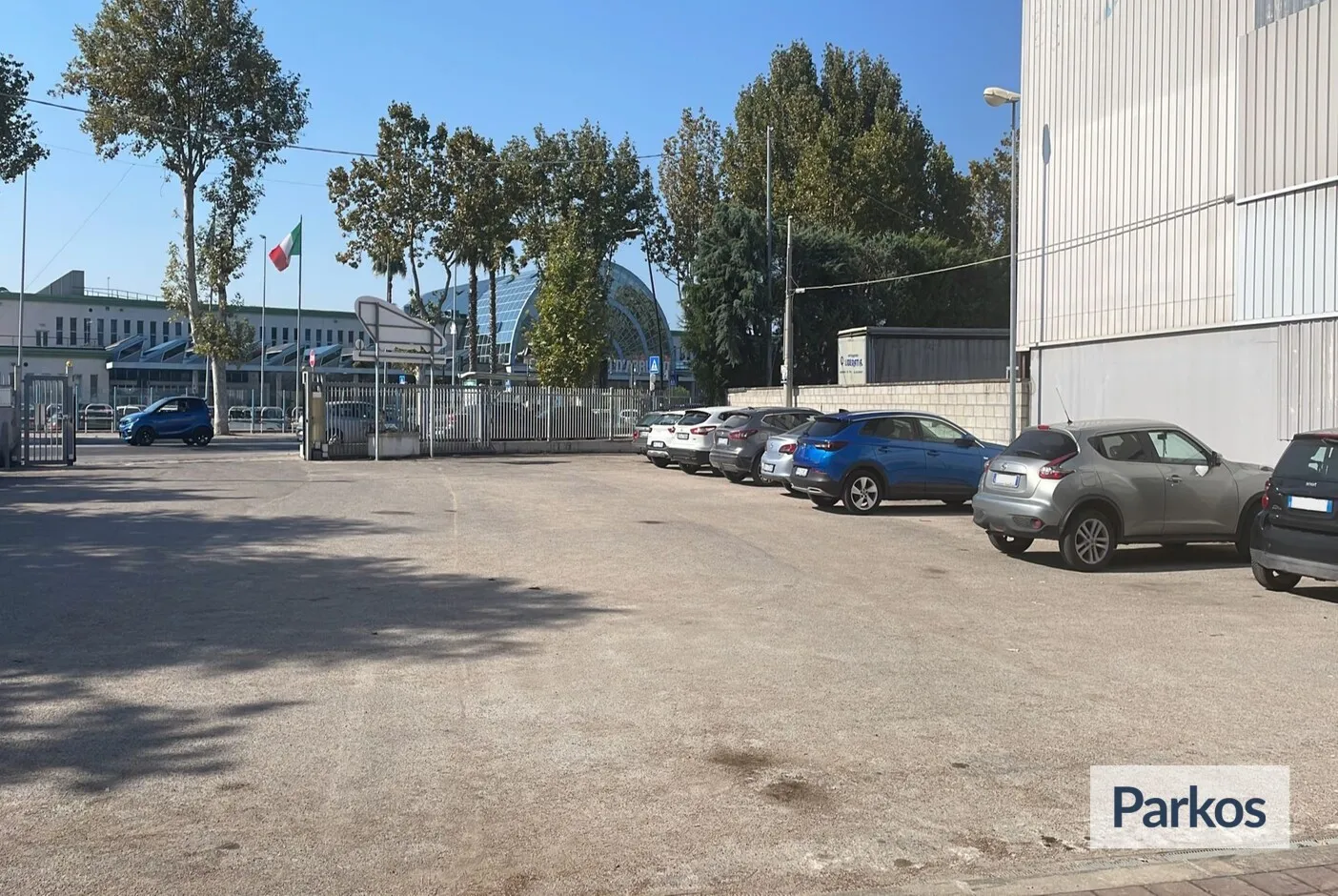 DRA Parking (Paga in parcheggio) - Parcheggio Aeroporto Pescara - picture 1