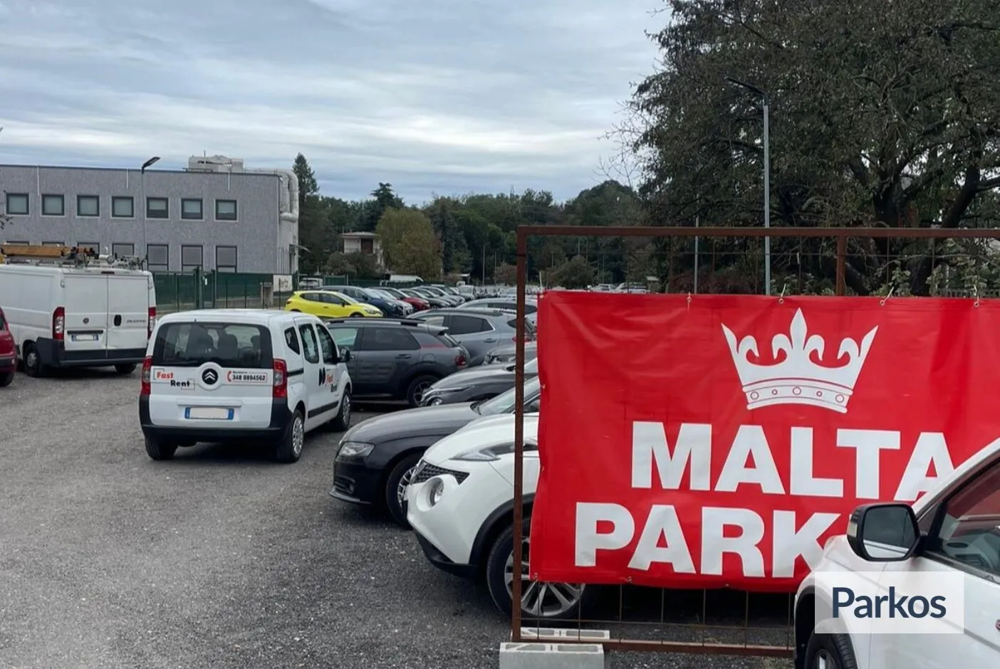 Malta Parking (Paga online) - Parcheggio Malpensa - picture 1