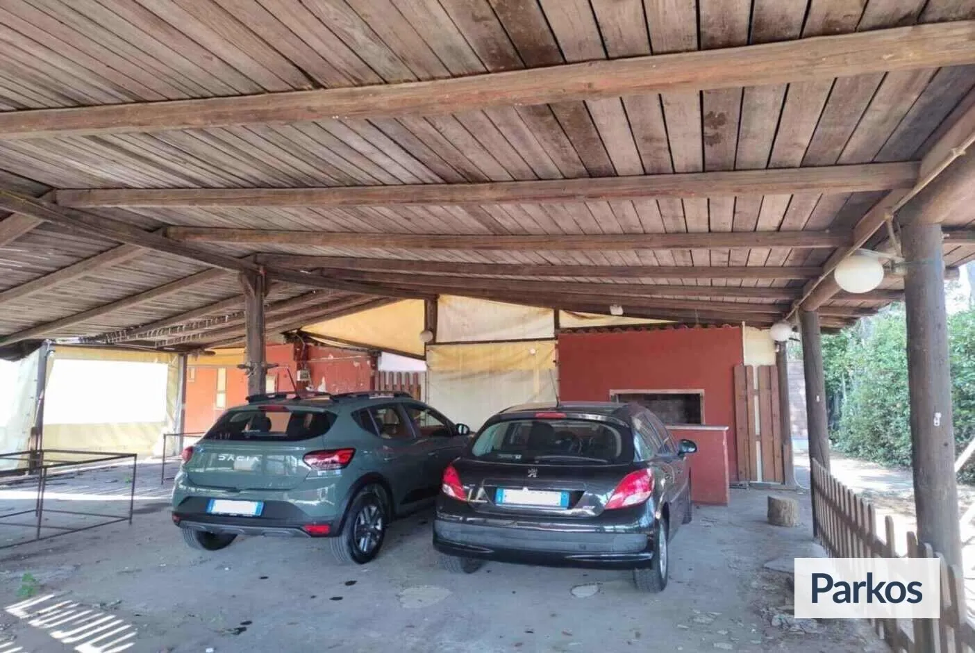 Parking and Travel (Paga in parcheggio) - Parcheggio Fiumicino - picture 1